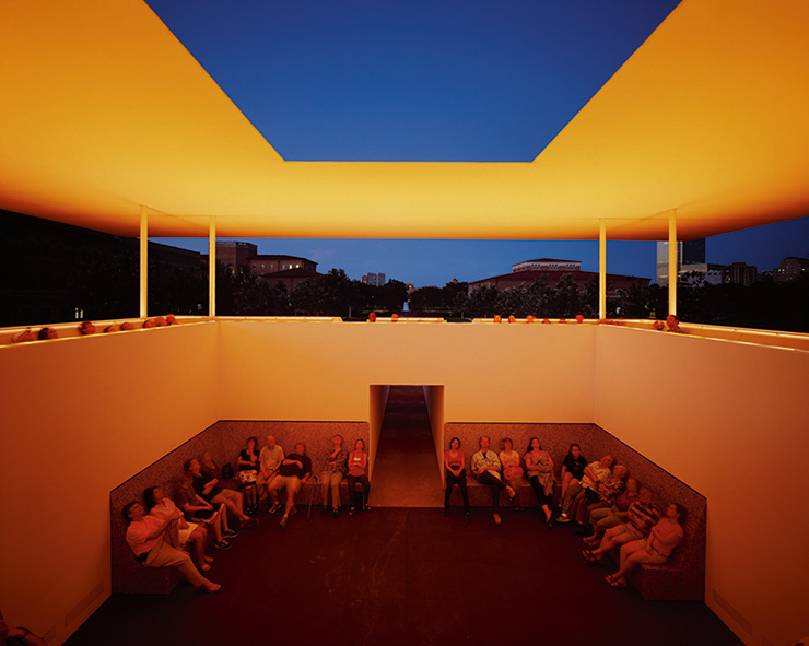 Twilight Epiphany Skyspace, 2012. Photo by Florian Holzherr. 